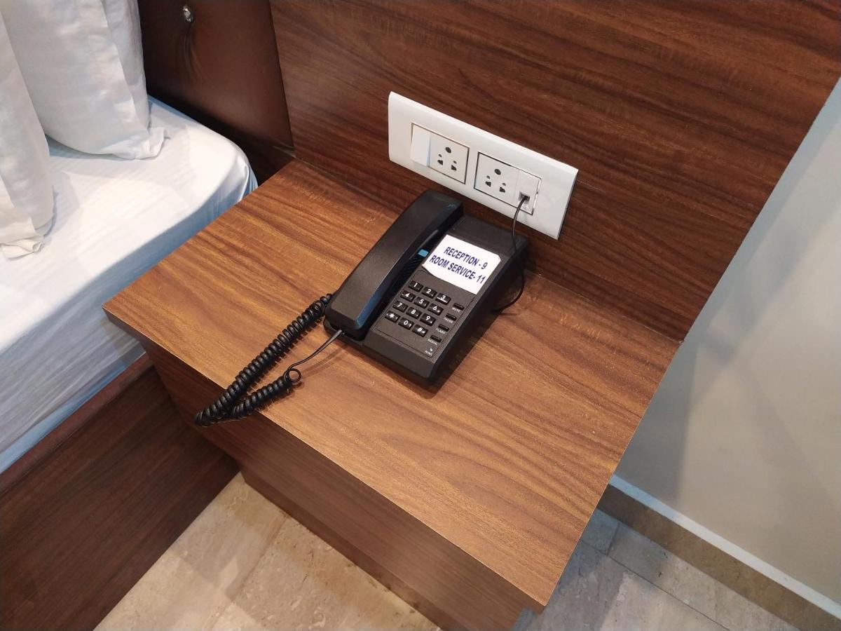 Hotel White Boutique Пондичерри Экстерьер фото