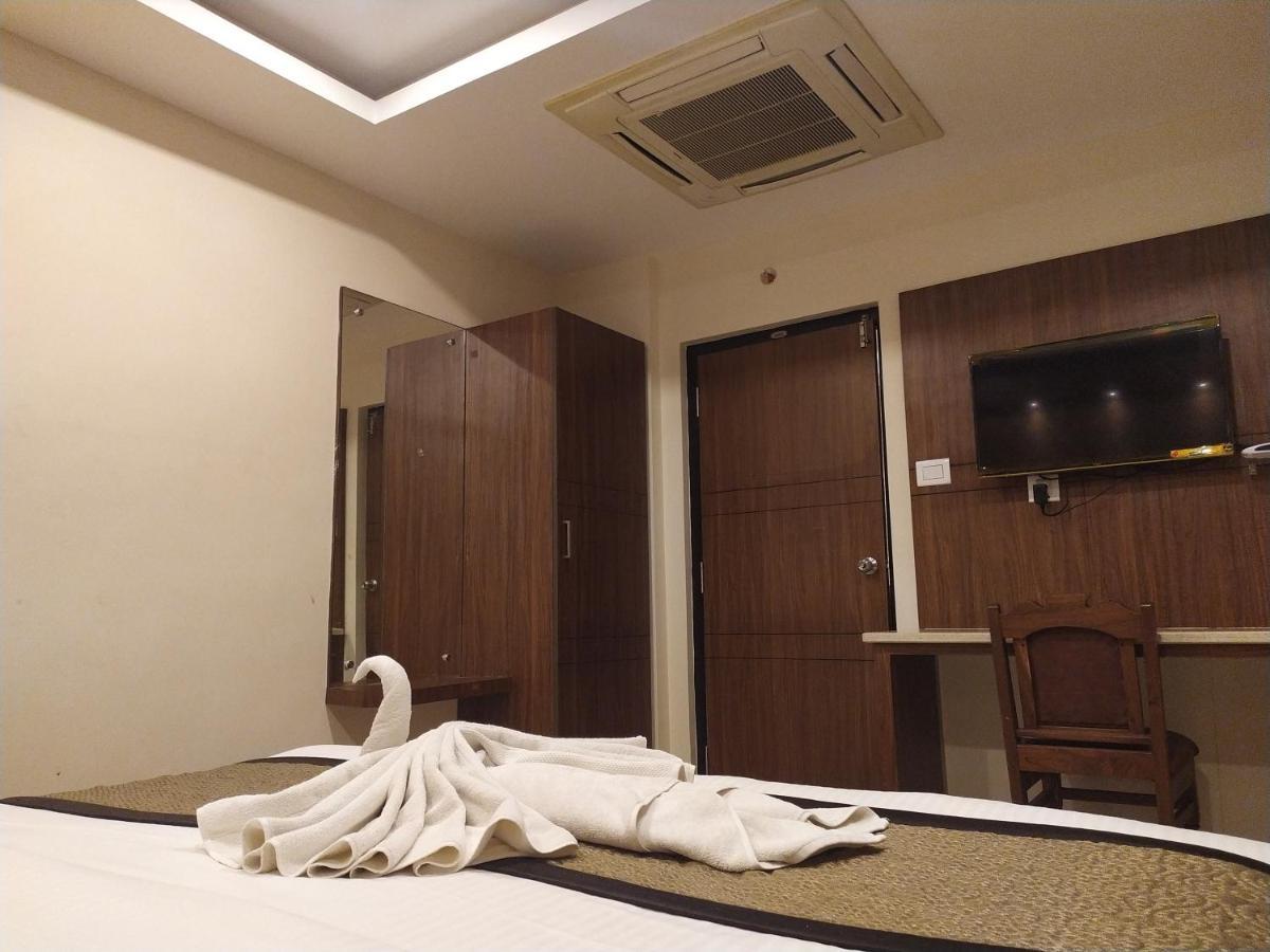 Hotel White Boutique Пондичерри Экстерьер фото