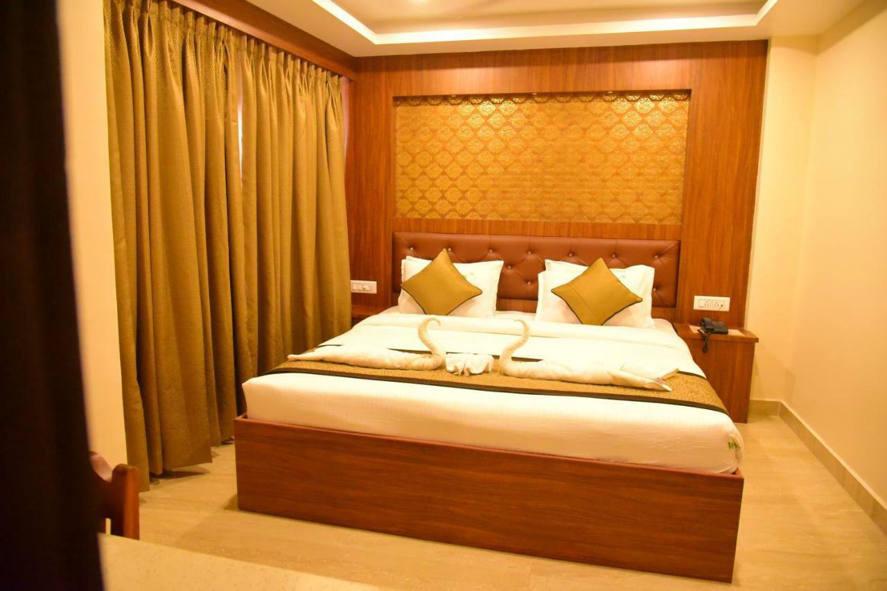 Hotel White Boutique Пондичерри Экстерьер фото