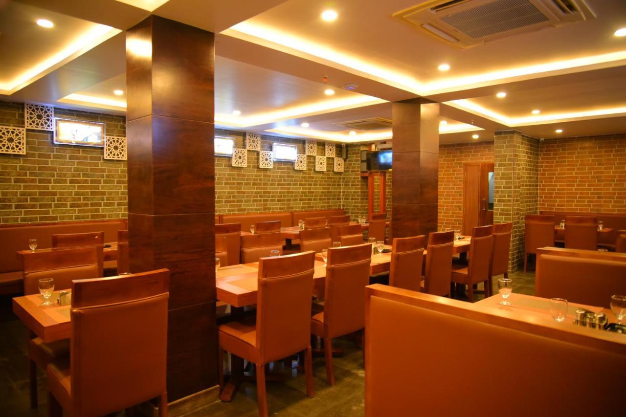 Hotel White Boutique Пондичерри Экстерьер фото